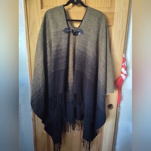 Two tone brown with black poncho NWOT